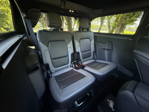 Used 2024 Ford Bronco Black Diamond image 23