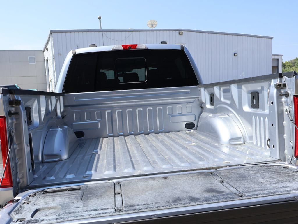 Used 2022 Ford F150 Lariat w/ Equipment Group 502A High AWD/4WD image 14