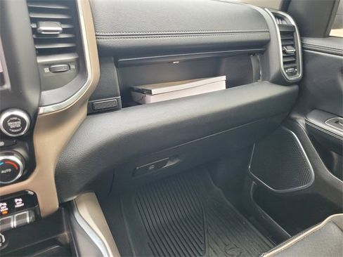 Used 2022 RAM 1500 Laramie image 26