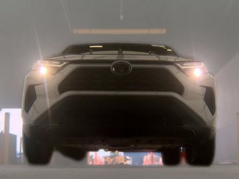Used 2025 Toyota RAV4 LE FWD image 4