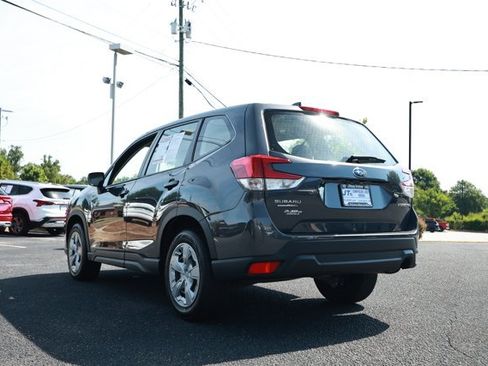 Used 2023 Subaru Forester AWD/4WD image 8