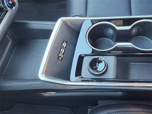 New 2026 Chevrolet Equinox LT w/ Convenience Package II image 21