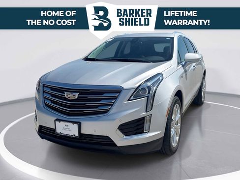 Used 2018 Cadillac XT5 Luxury w/ Driver Awareness Package AWD/4WD image 2