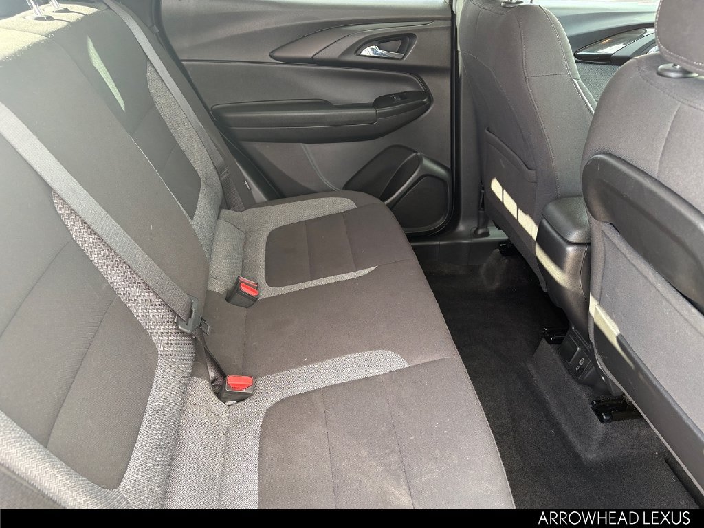 Used 2021 Chevrolet TrailBlazer LT w/ Convenience Package FWD image 13