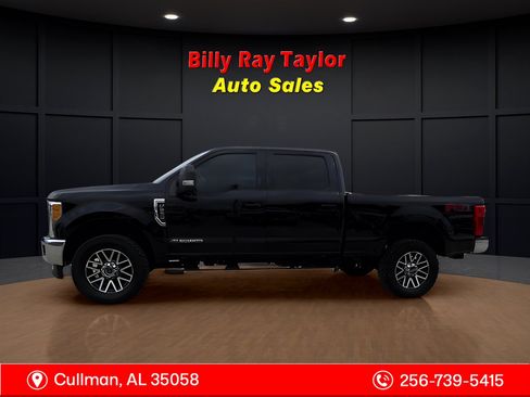 Used 2017 Ford F250 Lariat w/ Lariat Value Package image 2