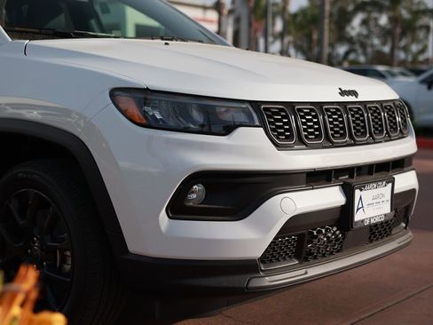 New 2026 Jeep Compass Latitude AWD/4WD image 7