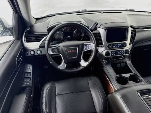Used 2017 GMC Yukon SLT AWD/4WD image 23