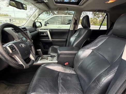 Used 2013 Toyota 4Runner Limited image 8