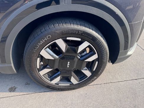 Used 2027 Kia Telluride S FWD image 5