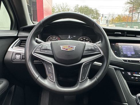 Used 2020 Cadillac XT5 Luxury image 14