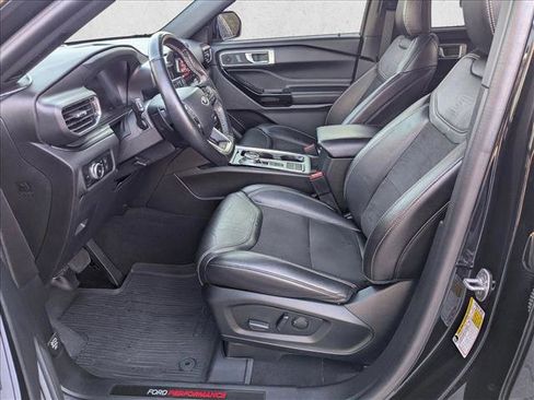 Used 2022 Ford Explorer ST w/ ST Street Pack image 16