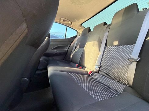 Used 2021 Nissan Versa S FWD image 14