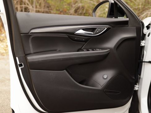 Used 2023 Buick Envision Essence w/ Sport Touring Package image 24