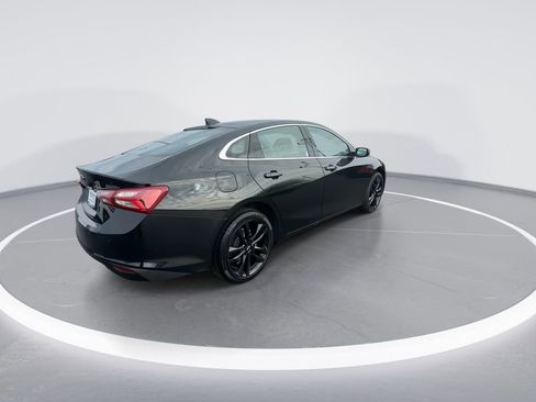 Used 2024 Chevrolet Malibu LT w/ Midnight Edition image 8