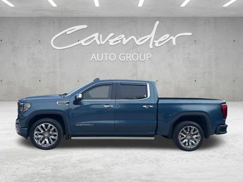 Used 2024 GMC Sierra 1500 Denali w/ Denali Reserve Package AWD/4WD image 16