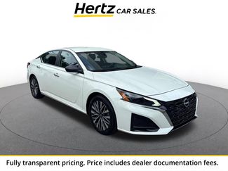 Used 2025 Nissan Altima 2.5 SV FWD video 1