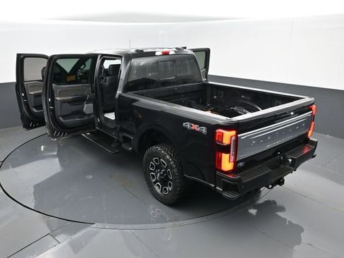 Used 2023 Ford F250 Platinum image 27