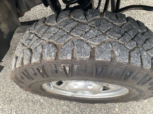 Used 2012 Ford F350 XL w/ Skid Plate Pkg AWD/4WD image 8