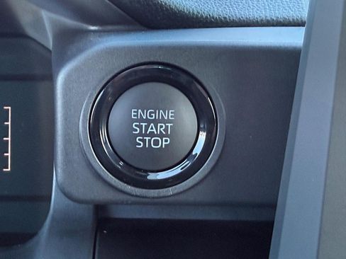 Used 2025 Toyota Tacoma SR5 image 15