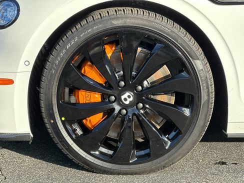 New 2026 Bentley Flying Spur Plug-In Hybrid AWD/4WD image 6