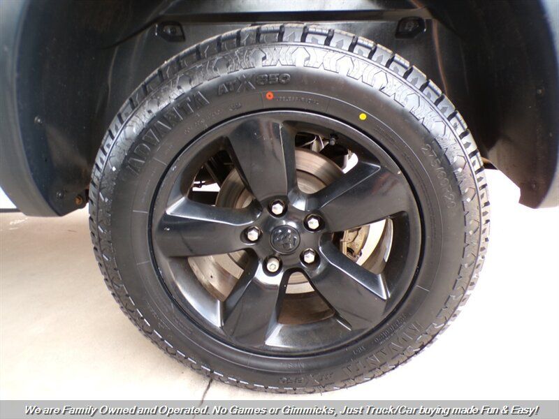 Used 2020 RAM 1500 Warlock AWD/4WD image 46