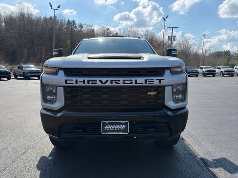 Used 2023 Chevrolet Silverado 2500 Custom w/ Gooseneck/5TH Wheel Package image 2