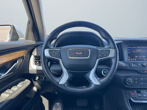 Used 2021 GMC Terrain SLE FWD image 11