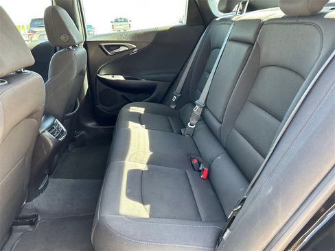 Used 2024 Chevrolet Malibu LT image 27