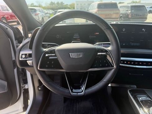 Certified 2024 Cadillac Lyriq Luxury w/ LPO, Floor Liner Package image 20