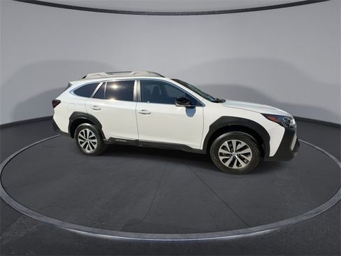Certified 2025 Subaru Outback Premium image 9
