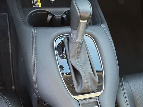 Certified 2025 Honda HR-V EX-L image 42