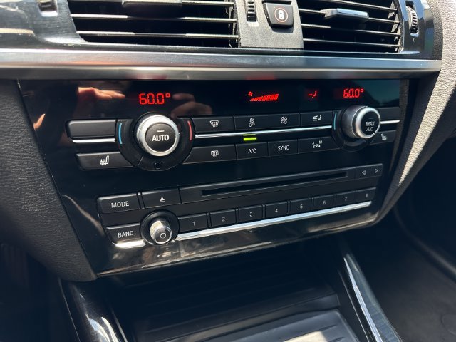 Used 2018 BMW X4 xDrive28i AWD/4WD image 22