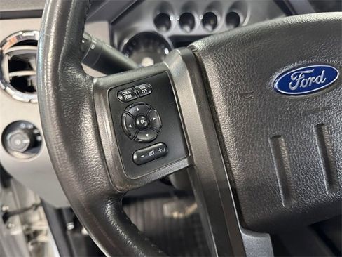 Used 2016 Ford F250 Lariat w/ Chrome Package image 17