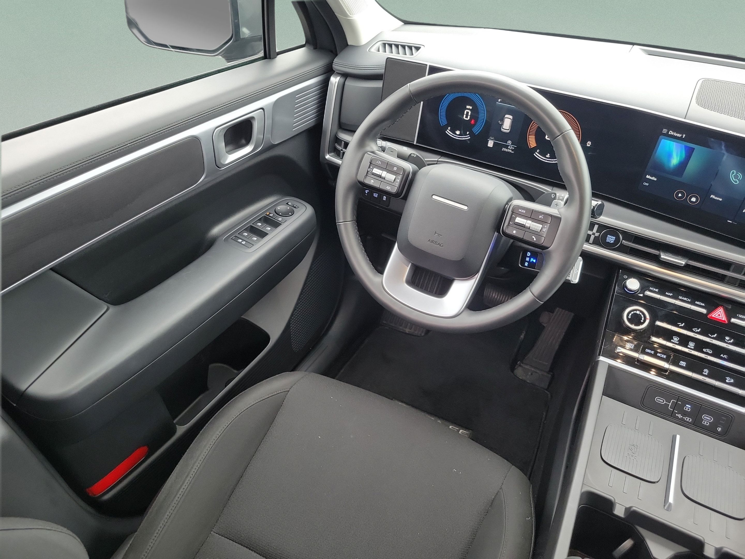 Used 2024 Hyundai Santa Fe SE AWD/4WD image 14