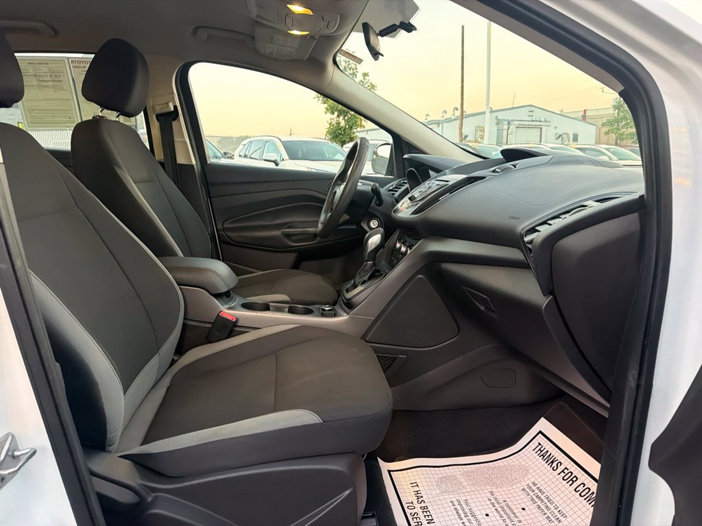 Used 2016 Ford Escape S FWD image 12