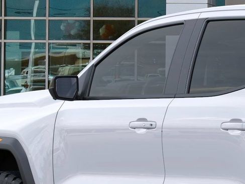 New 2026 GMC Canyon Elevation w/ Convenience Package RWD image 12