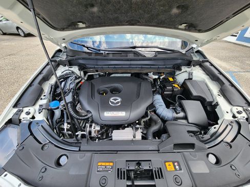 Used 2024 MAZDA CX-5 Carbon Edition image 36