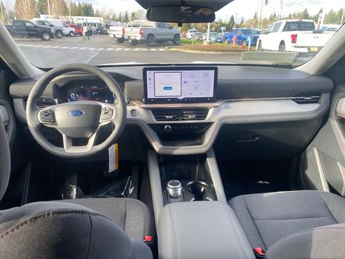 New 2026 Ford Explorer Active image 15
