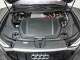 Used 2021 Audi e-tron Premium w/ Convenience Plus Package image 4