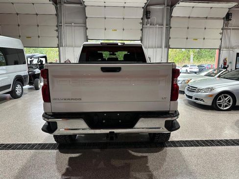 Used 2019 Chevrolet Silverado 1500 LT image 4