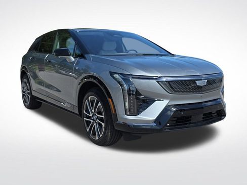 New 2026 Cadillac Optiq Sport 2 RWD image 9