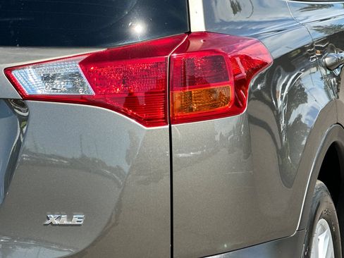 Used 2014 Toyota RAV4 XLE FWD image 25