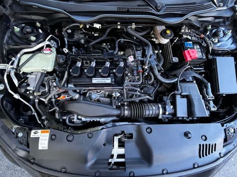 Used 2017 Honda Civic Sport Touring image 9