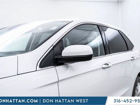 Used 2023 Ford Edge SEL image 32