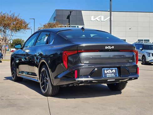 New 2025 Kia K4 GT-Line image 3