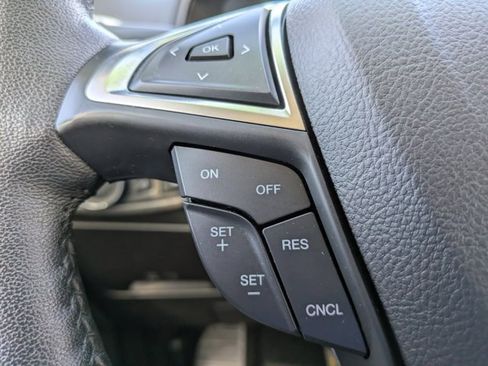 Certified 2022 Ford Edge SEL w/ Convenience Package image 22