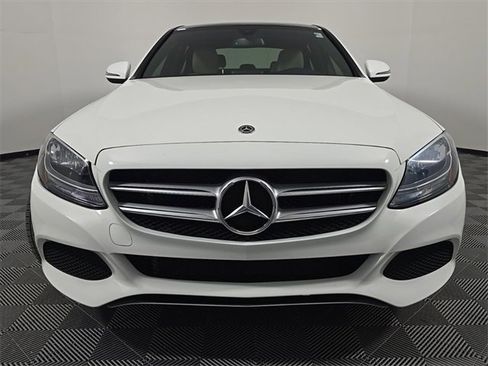 Used 2018 Mercedes-Benz C 300 4MATIC Sedan image 10