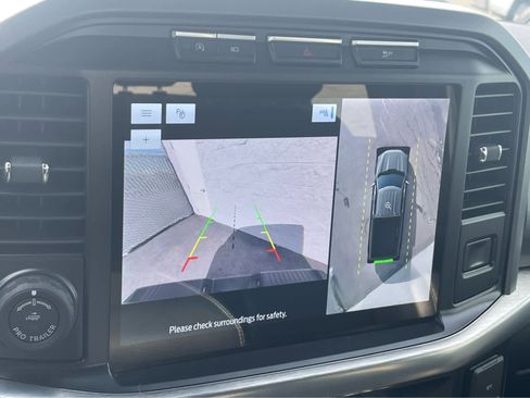 Used 2021 Ford F150 Lariat w/ Max Trailer Tow Package image 18