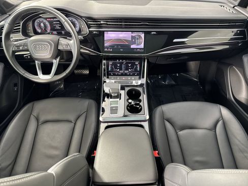 Used 2025 Audi Q7 3.0T Premium Plus image 24