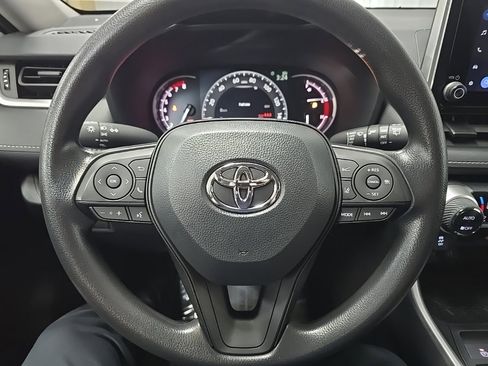 Used 2024 Toyota RAV4 XLE image 18